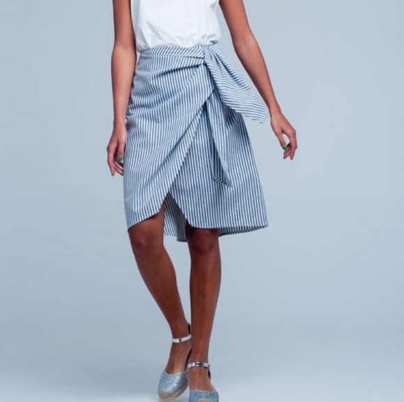 Stripes and tie midi skirt - Picture 3 of 4